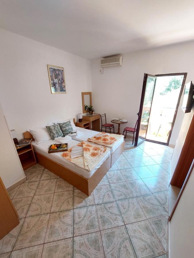 Apartmani Dalex Budva Exteriör bild