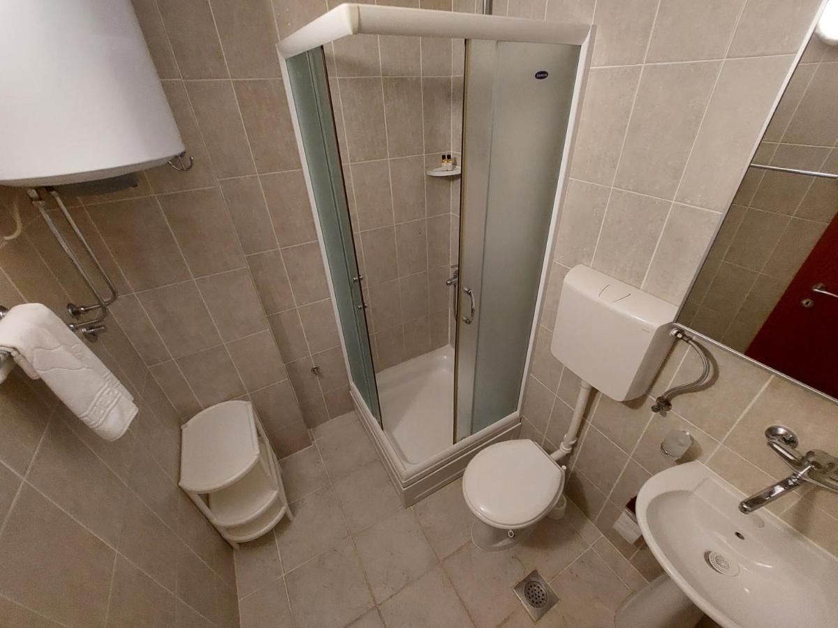 Apartmani Dalex Budva Exteriör bild