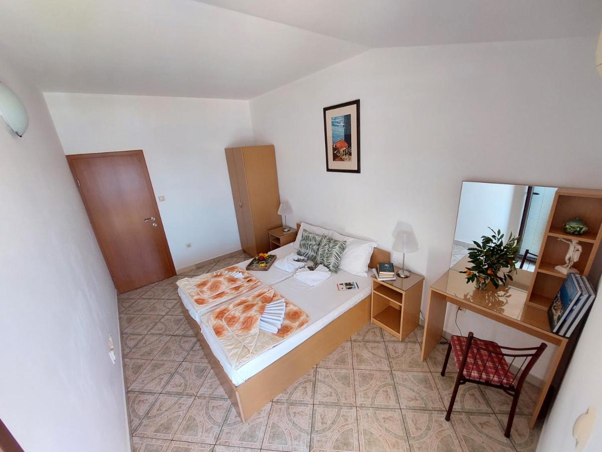 Apartmani Dalex Budva Exteriör bild